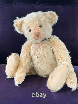 15 (38cm)'Maggie' Mohair Artist Teddy Bear by Kathleen Wallace of Stier Bears