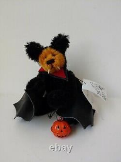 Artist Teddy Bear SMR Bears Sandi Russel Halloween Dracula #8 of 10 mohair