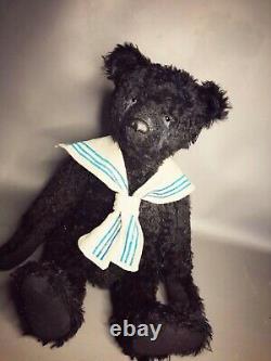 Bear teddy. Blackie