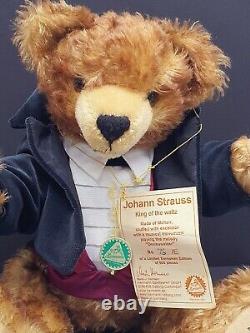 Hermann Pluschtiere Johann Strauss Teddy Bear Music Box 76/500 Germany Mohair