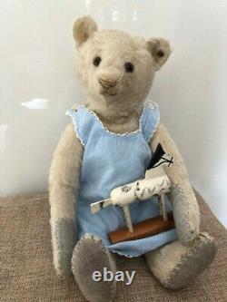 Kleines süsses Steiff Bären Mädchen / Teddybär Bear Vorkrieg mit Knopf Steiffbär