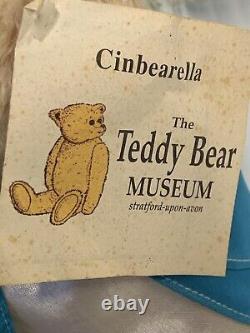 Numbered The Teddy Bear Museum Cinbearella Mohair Teddy Bear 114/750 Cinderella
