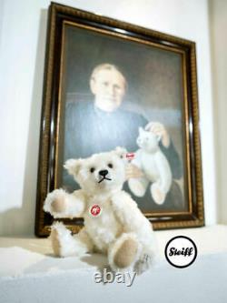 STEIFF Ltd MARGARETE MEMORIAL TEDDY BEAR 29 cm/ 11.6in. EAN 006821