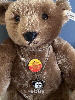 Steiff Pendant Watch Teddy Bear With Watch #606502 LE #153/3000